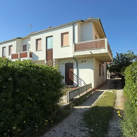 Se173 - Montemarciano, Trilocale Con Mansarda Fronte Mare Apartment *
