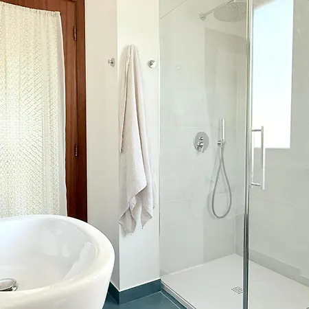 Apartment Se173 - Montemarciano, Trilocale Con Mansarda Fronte Mare *